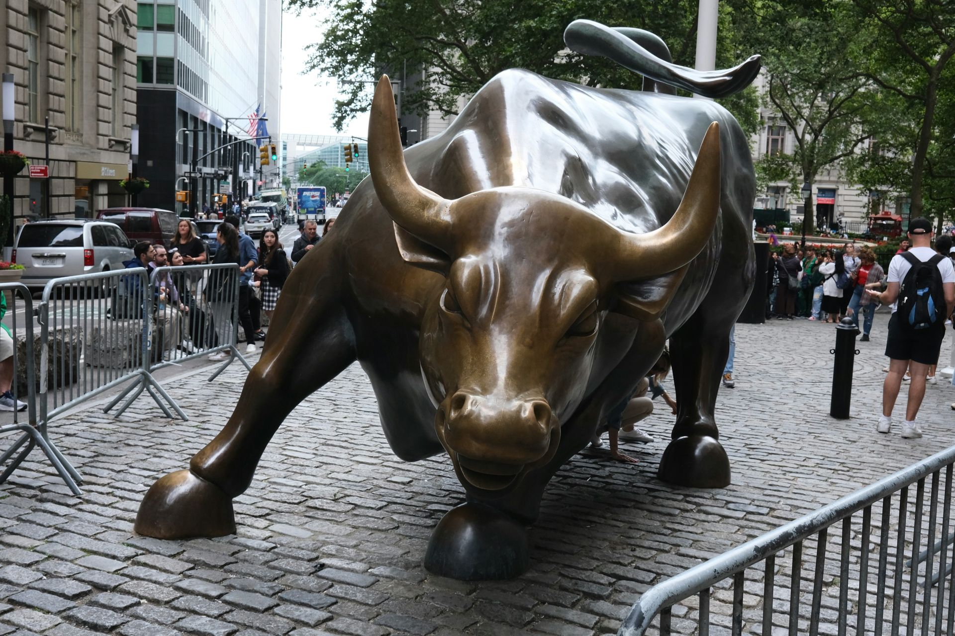 S&P 500 Posts Longest Winning Streak Since 2023: 8 Straight Weeks of Gains