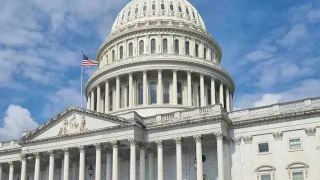 US National Debt Hits $39 Trillion: JPMorgan's 5 Scenarios for America's Fiscal Crisis
